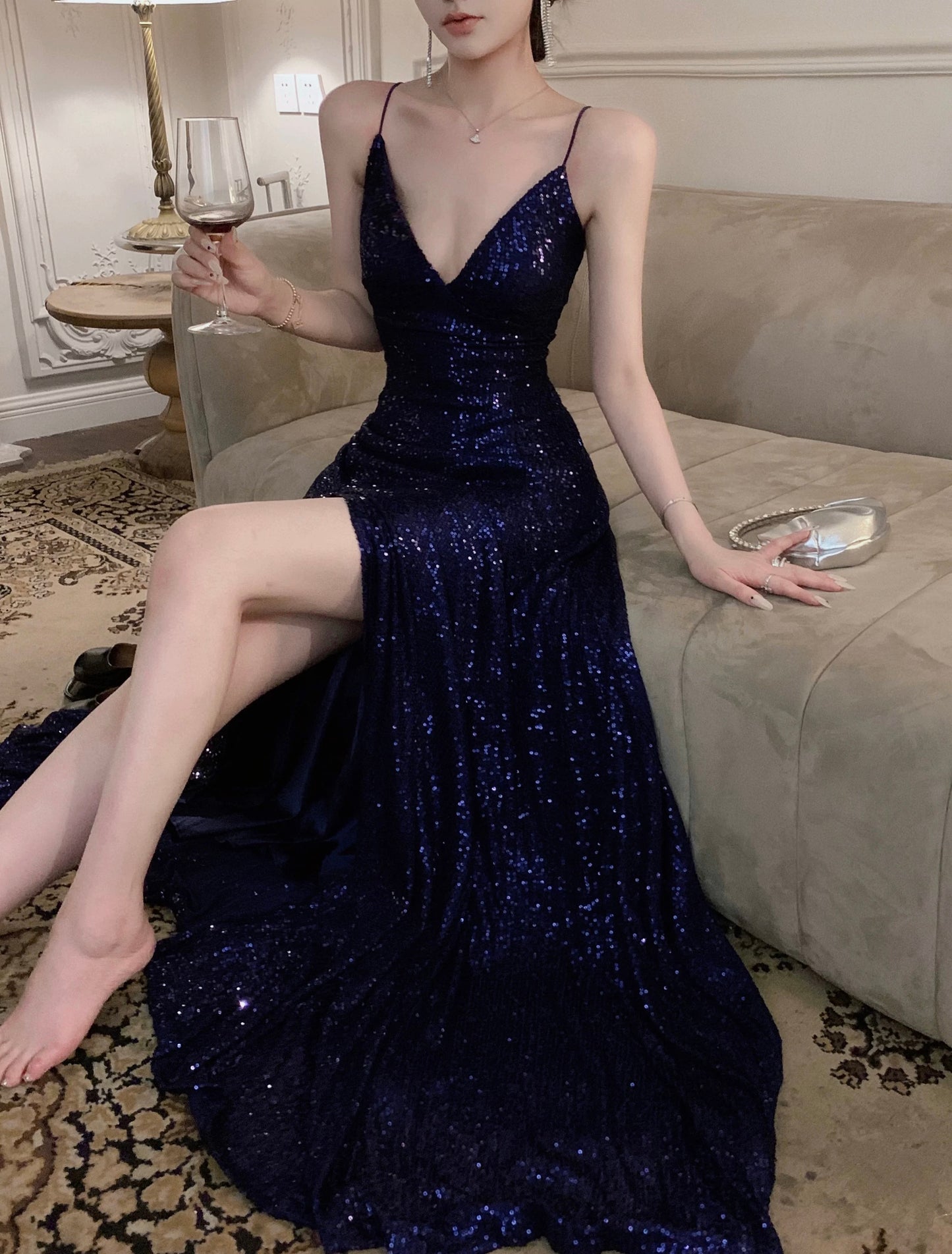 Robe élégante de 18e anniversaire à paillettes, bretelles spaghetti, dos nu, fente, ligne A, scintillante pour invitée de mariage N4017