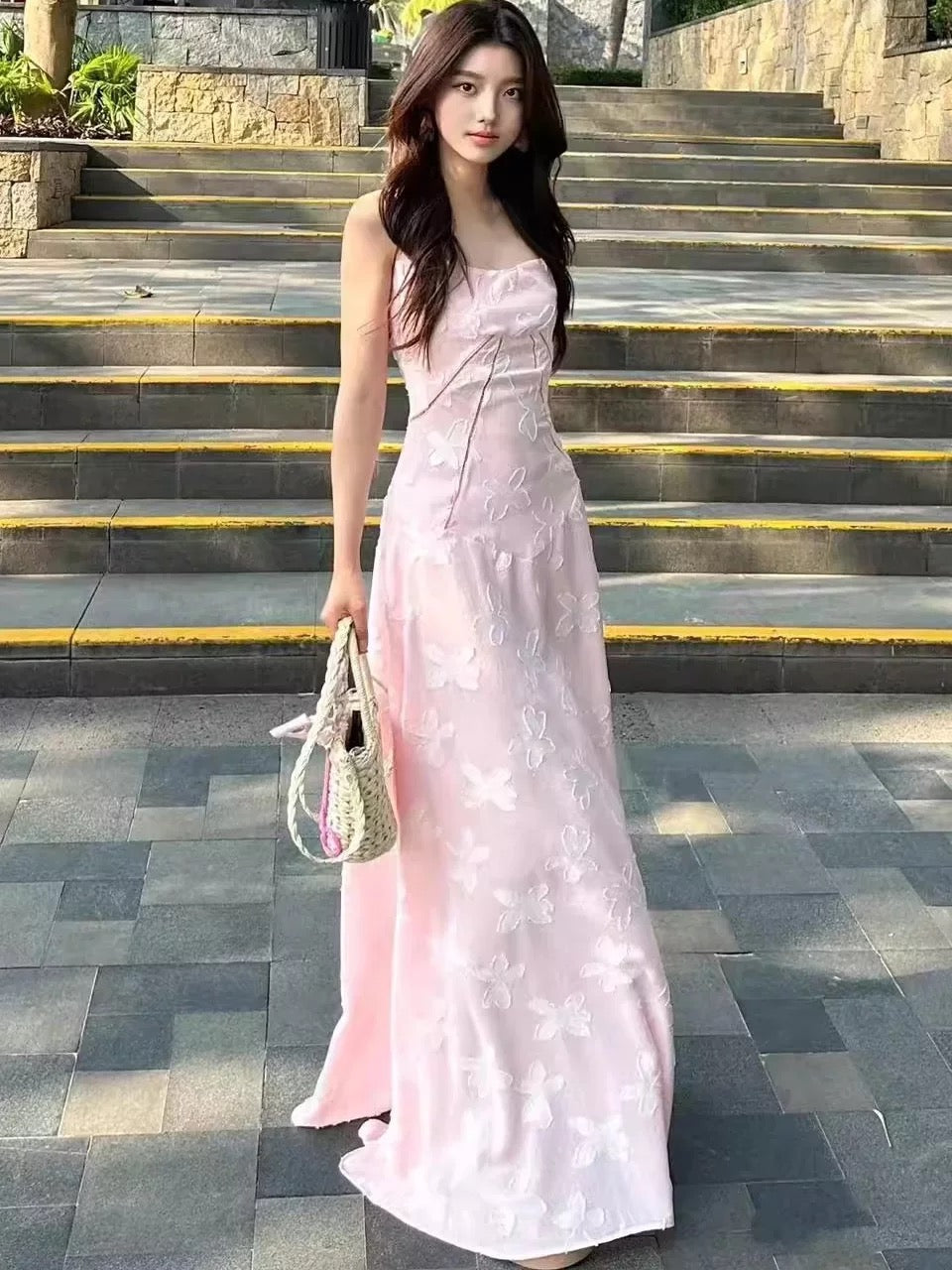 Élégantes Robes de Bal Longues Ligne A avec Bretelles Fines Rose Dentelle Robe de Soirée Formelle Longue N4042