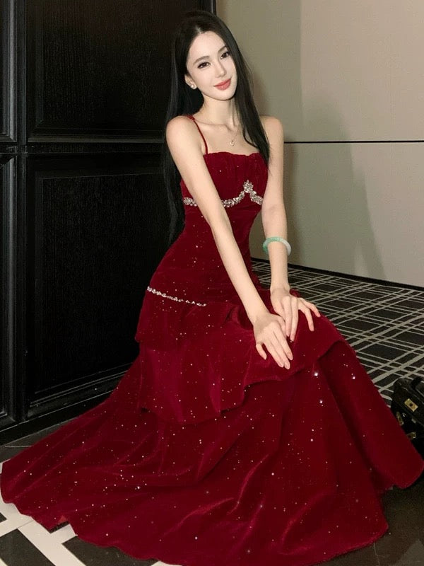Charming Mermaid Spaghetti Strap Burgundy Velvet Summer 19th Birthday Elegant Outfit Wedding Guest Dresses N4078