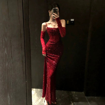 Charmante Meerjungfrauen-Spaghettiträger-Kleid Burgund Pailletten Sommer 19. Geburtstag Elegantes Outfit Hochzeitsgäste Kleider N4080