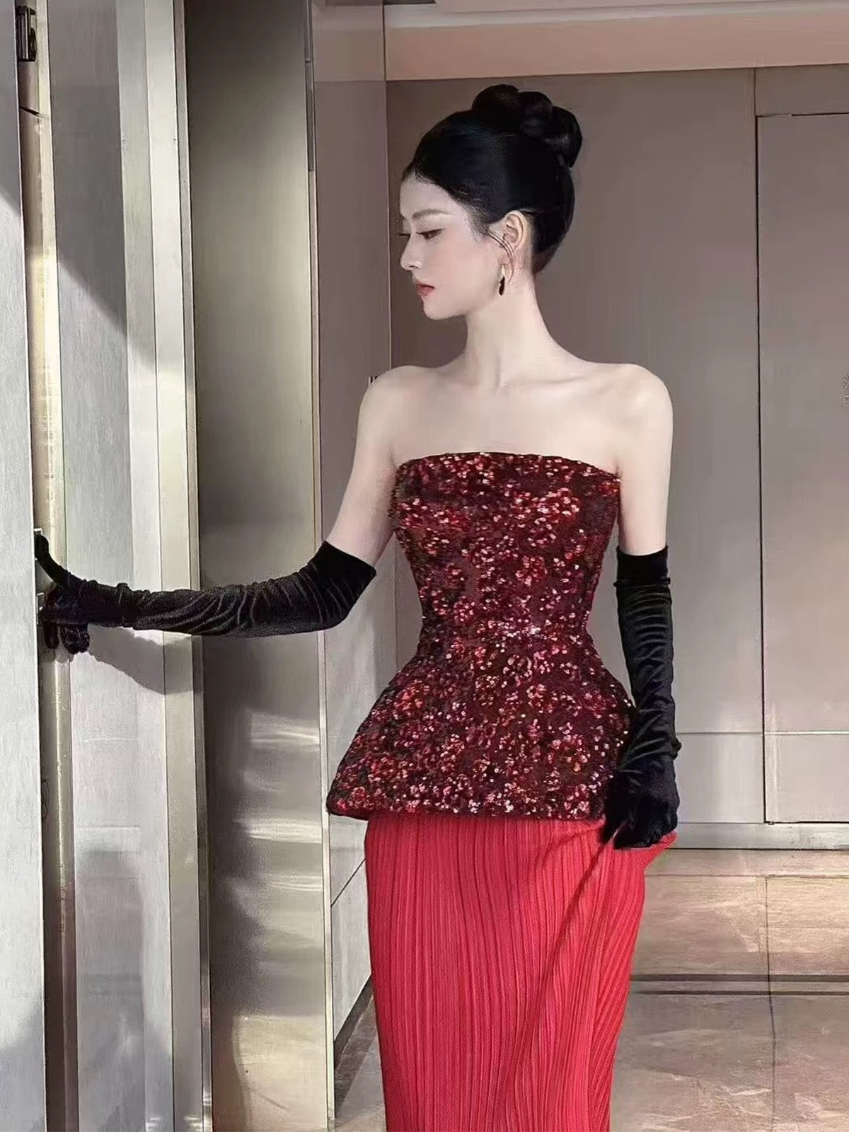 Extravagant Sheath Sweetheart Red Sequin With Gloves Long Floor Length Evening Dresses Inspo Evening Outfits RB5240