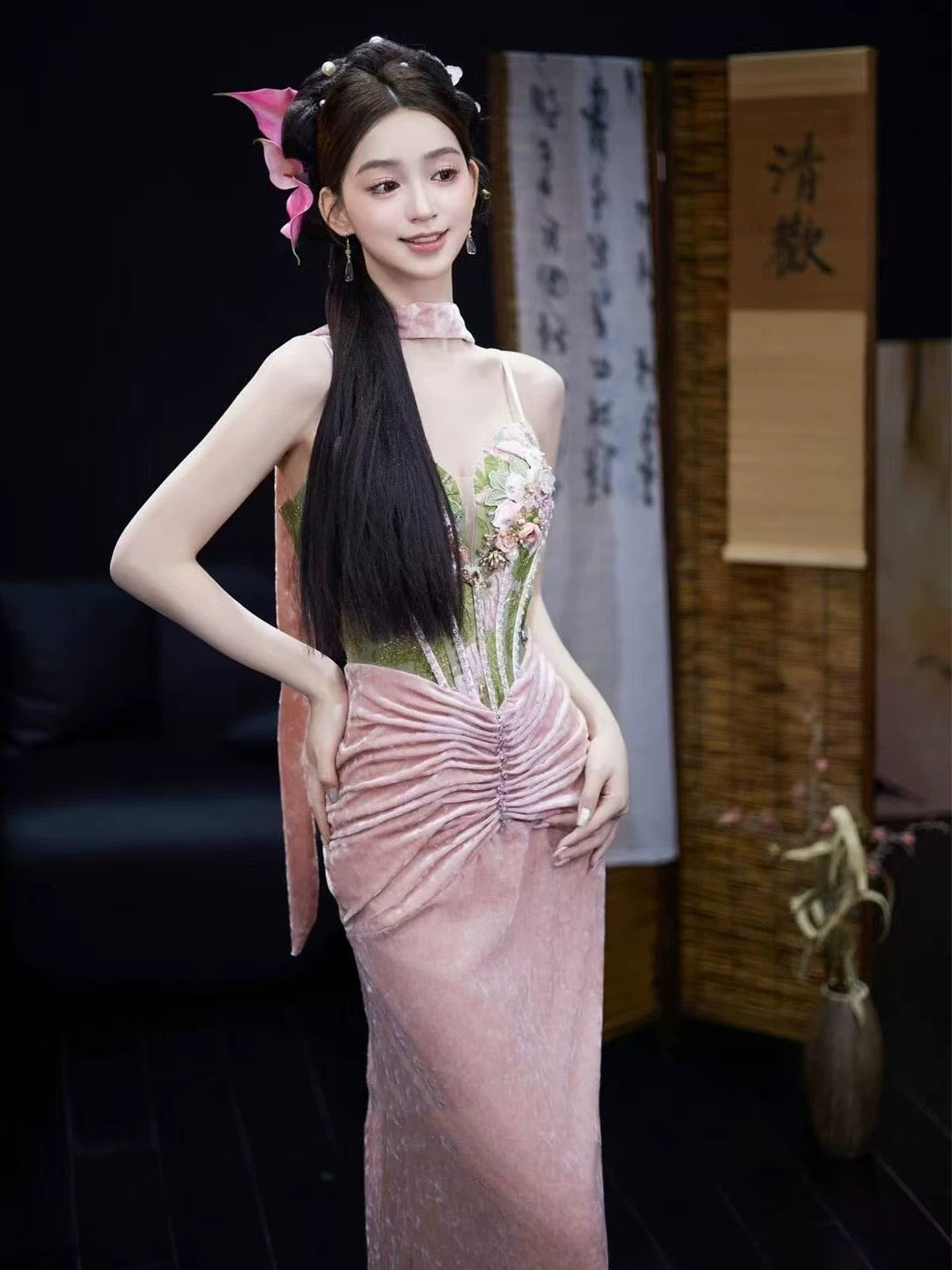 Pretty Women's Mermaid Spaghetti Strap Pink Velvet Maxi Dress Date Night Evening Outfit Semi Formal Prom Dresses RB5242