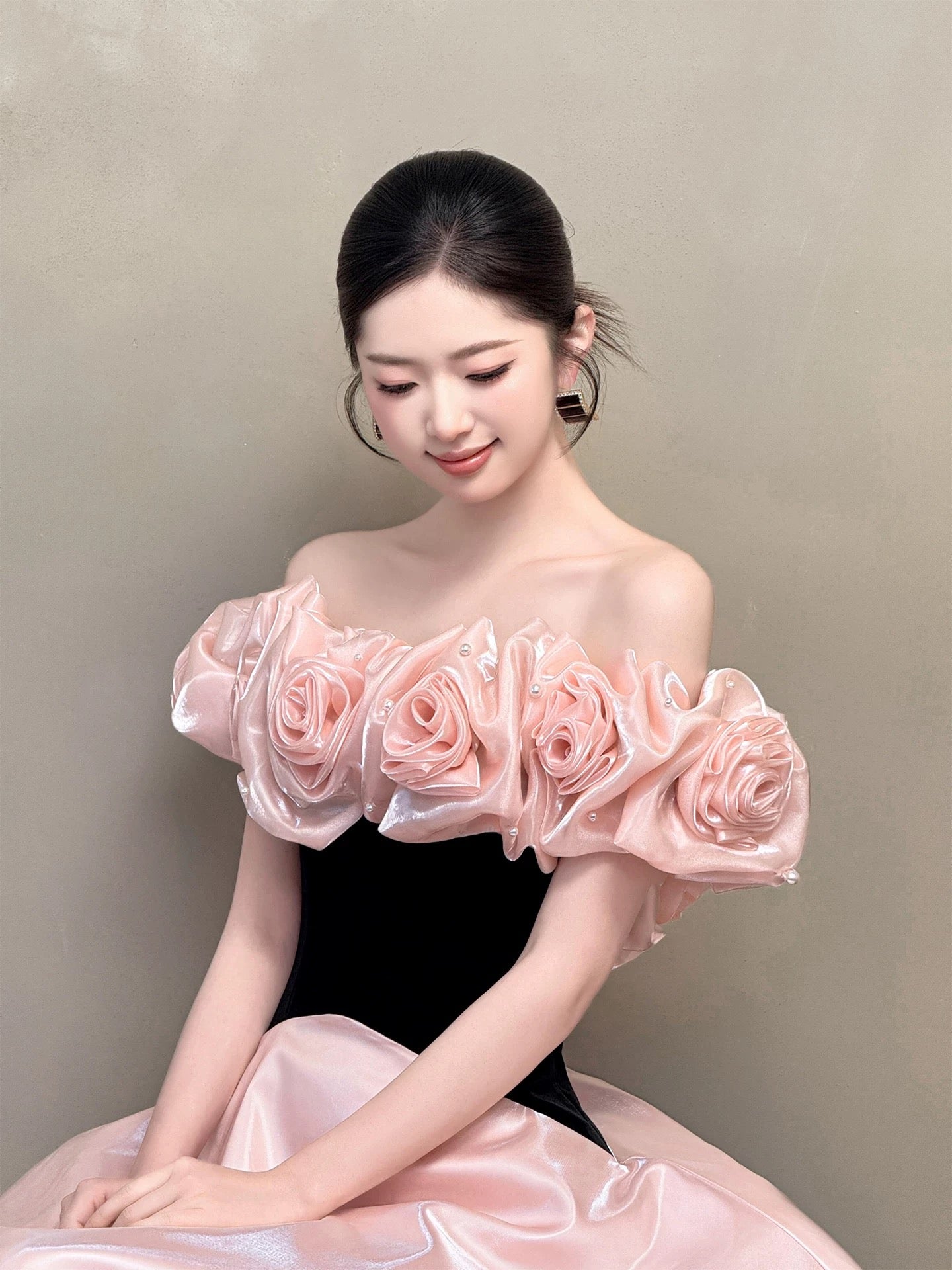 Sweet Prom Dress Ball Gown Off The Shoulder Pink With Flowers Floor Length Quinceanera Dresses Party Formal Outfits RB5251