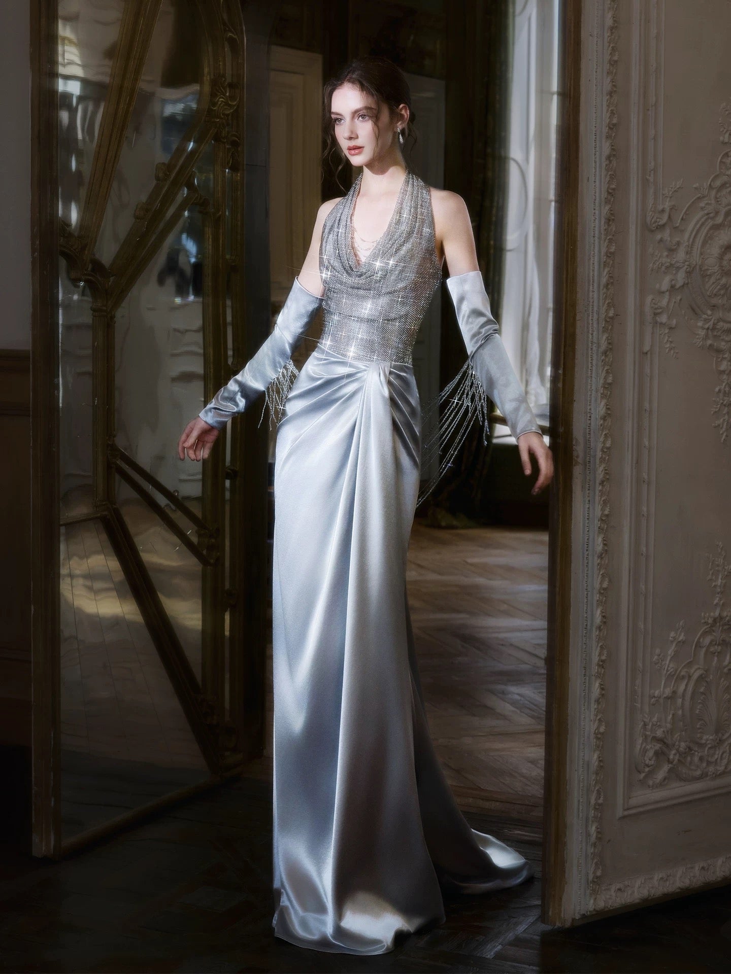 Sparkly Mermaid Halter Silver Gray Sequin With Gloves Date Night Outfits Semi Formal Prom Gown Evening Dresses RB5361