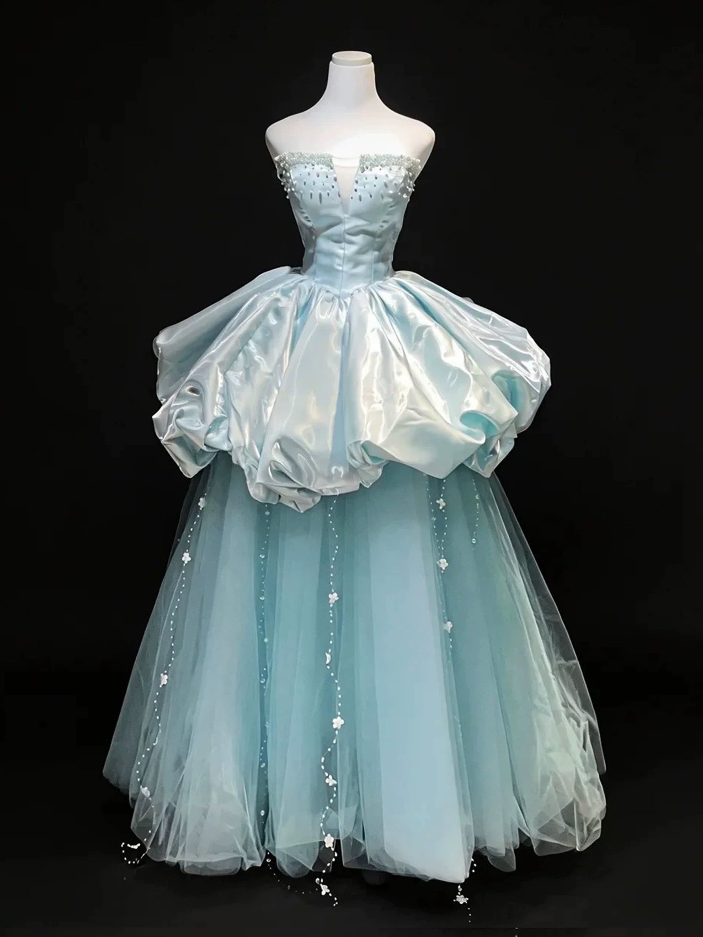 Beautiful Ball Gown Strapless Blue Satin Date Night Outfits Semi Formal Prom Gown Evening Dresses RB5325