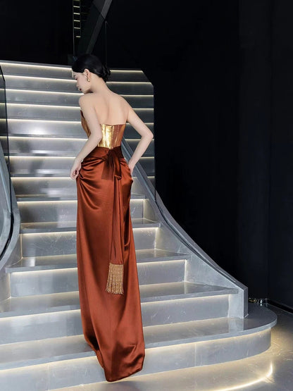 Robe de soirée longue en satin marron sans bretelles sexy sirène sans manches pour femme N4250