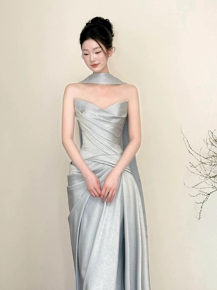 Sexy Meerjungfrau Trägerloses Graues Satin Ärmelloses Abendkleid mit Schal für Damen N4260