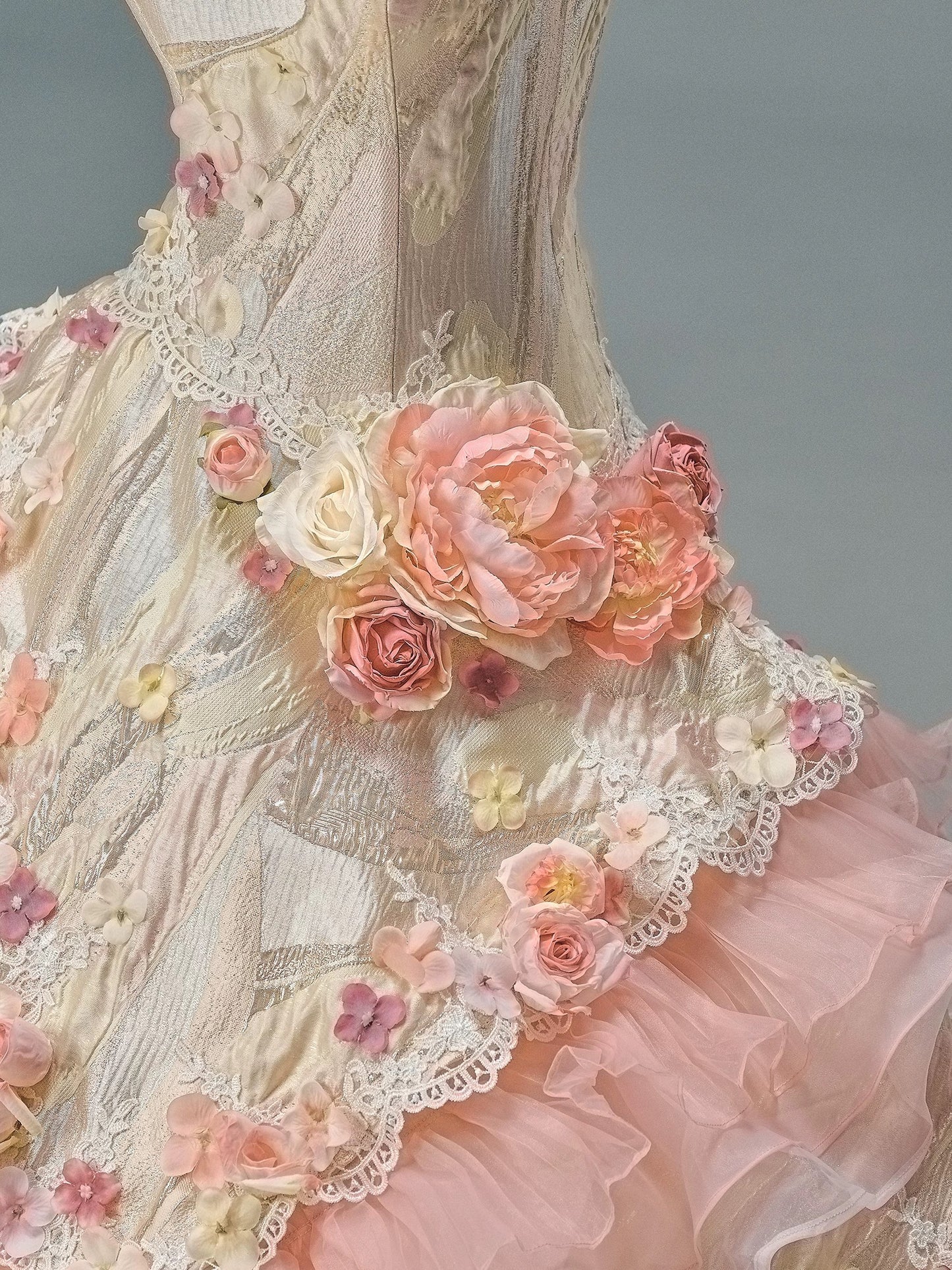 Pretty Ball Gown Strapless Pink Chiffon Sleeveless With Flowers Ruffled Long 15 Quinceanera Dresses Photo Ideas Formal Outfit RB5584