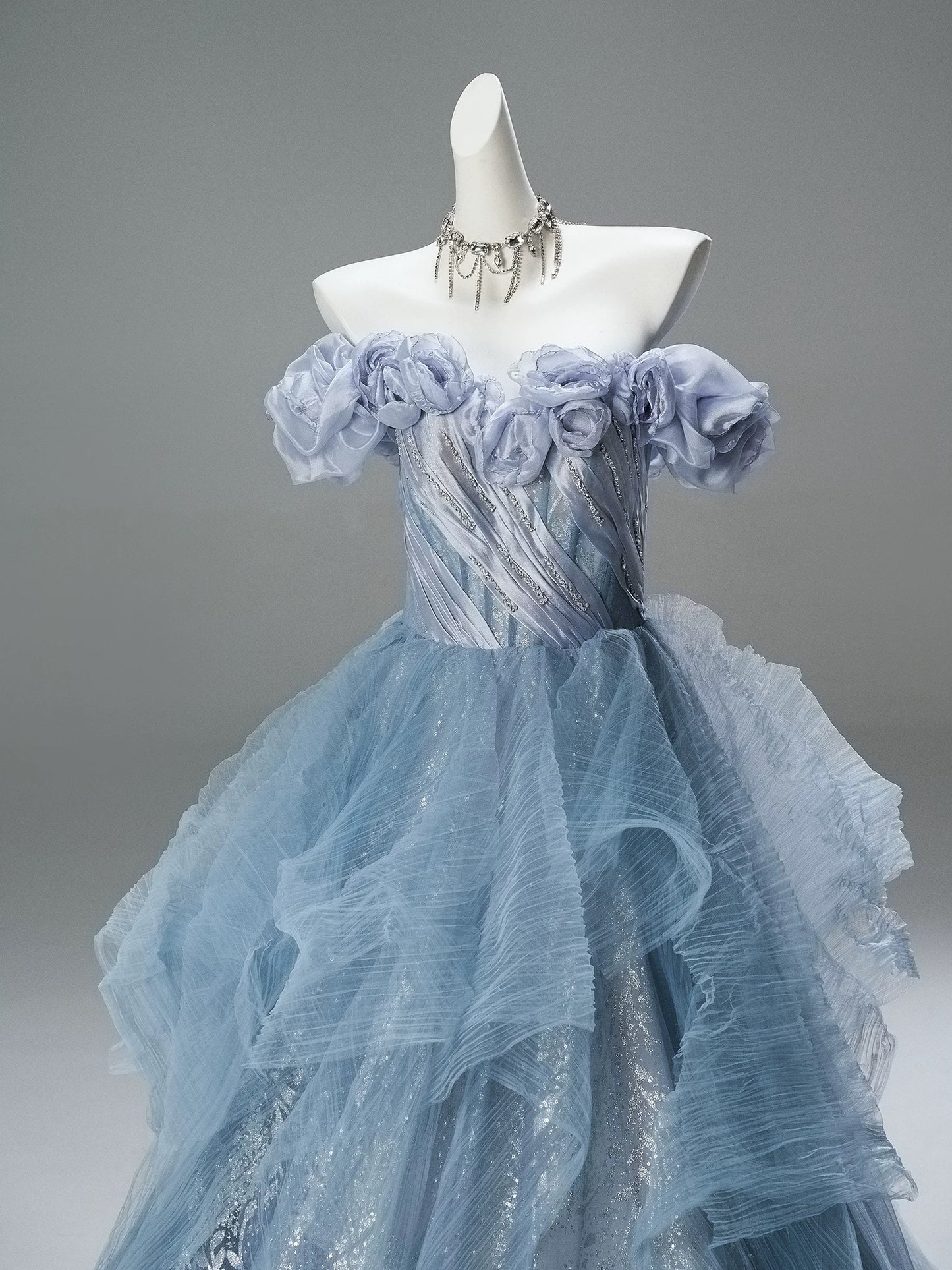 Princess Style Ball Gown Off The Shoulder Dusty Blue Tulle With Ruffled Long 15 Quinceanera Dresses Photo Ideas Formal Outfit RB5516