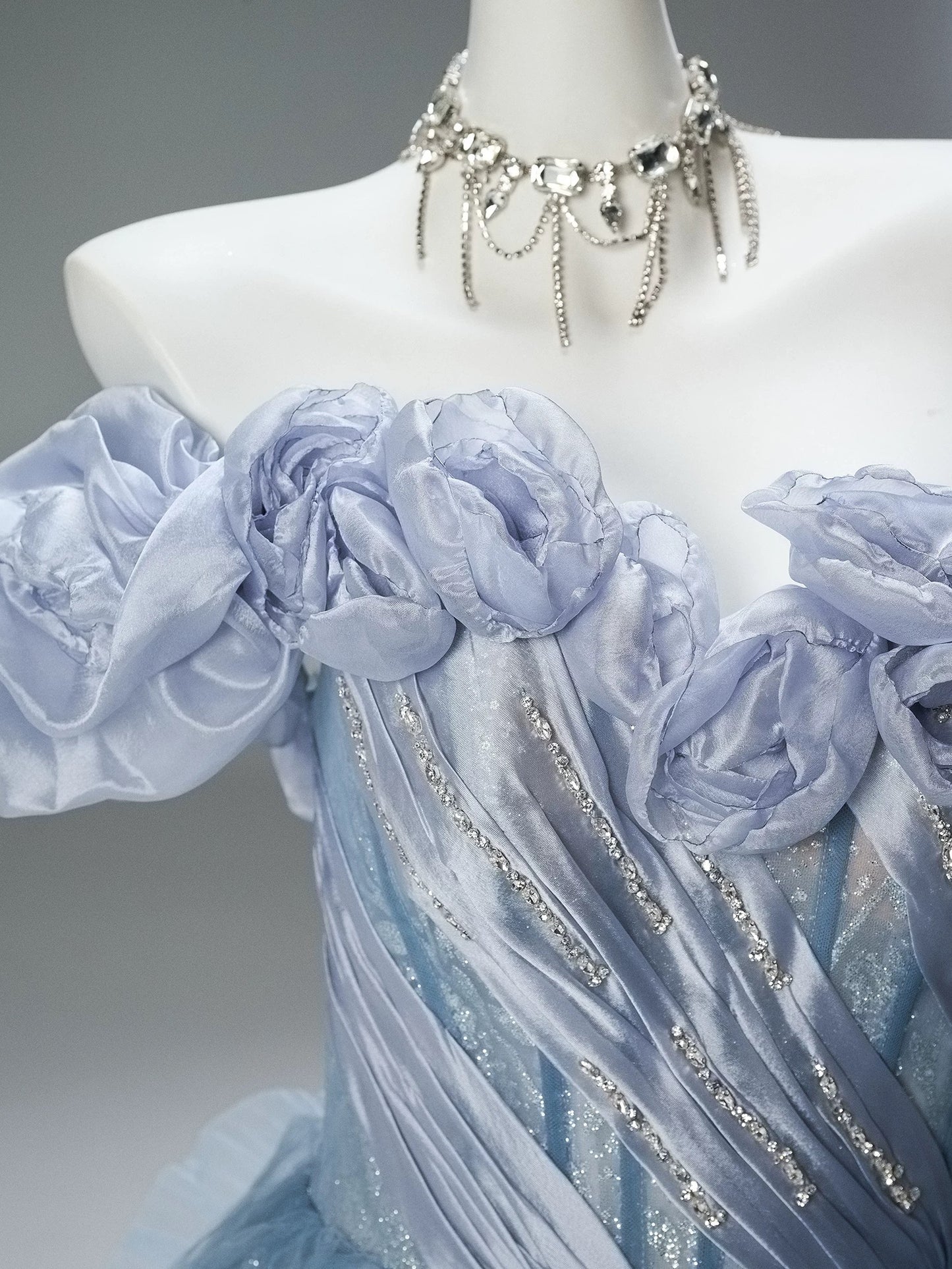 Princess Style Ball Gown Off The Shoulder Dusty Blue Tulle With Ruffled Long 15 Quinceanera Dresses Photo Ideas Formal Outfit RB5516