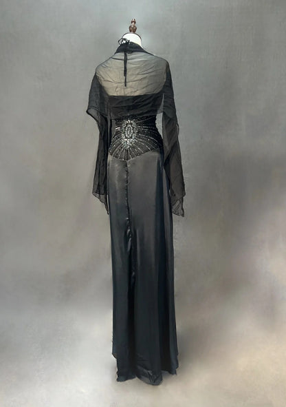 Robes de bal glamour Sirène Halter Col montant avec perles argentées Tenues de soirée formelles N3840