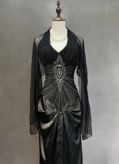 Robes de bal glamour Sirène Halter Col montant avec perles argentées Tenues de soirée formelles N3840