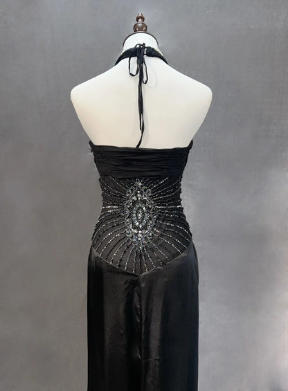 Robes de bal glamour Sirène Halter Col montant avec perles argentées Tenues de soirée formelles N3840