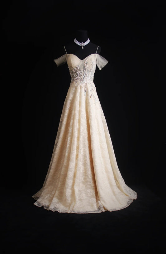 Retro A Line Spaghetti Straps Long/Floor-Length Tulle Prom Dresses With Appliqued Beading AB1584