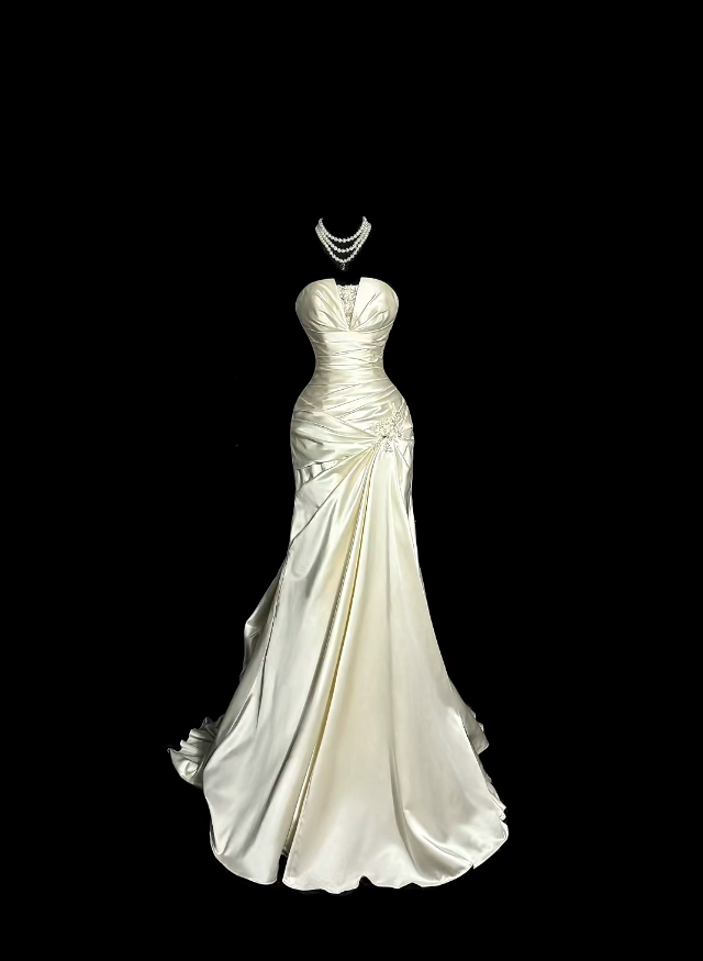Wunderschöne Abschlussballkleider Meerjungfrau Trägerlos Satin mit Rüschen für Damen Formelle Abendgarderobe N3792