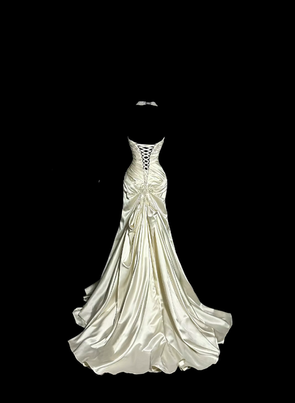 Wunderschöne Abschlussballkleider Meerjungfrau Trägerlos Satin mit Rüschen für Damen Formelle Abendgarderobe N3792