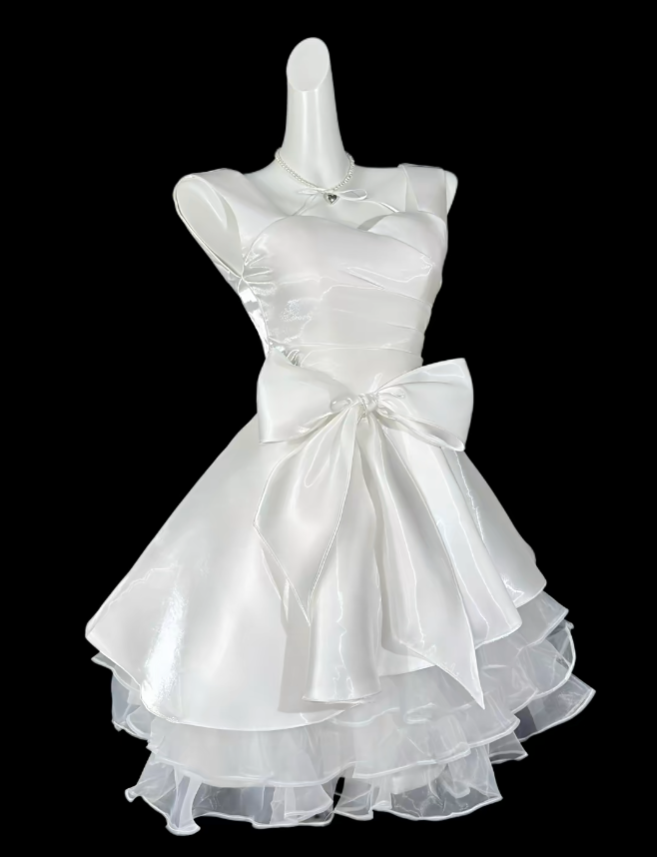Mignonne Robe de Bal Courte Blanche Cœur avec Nœud Robe de Soirée Mini Robes de Rentrée N4328