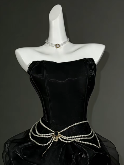 Einzigartige Ballkleider Trägerloses Kleines Schwarzes Kurzes Mini-Party-Cocktail-Heimkehrkleid N4350