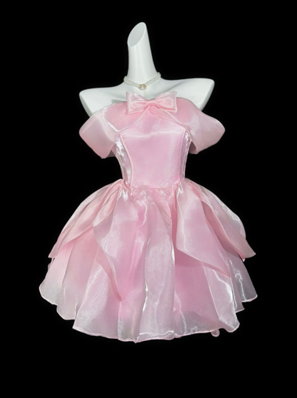 Robes de Bal Uniques Épaules Dénudées Roses Courtes Mini Robes de Soirée de Bal de Promo de Rentrée N4396