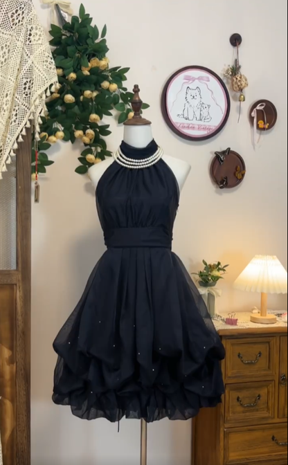 Elegantes A-Linien Neckholder-Kleid, kleines Schwarzes aus Tüll für Seniorinnen, kurzes Abschlussballkleid, Homecoming-Kleider N4569