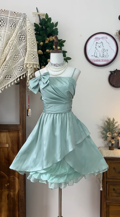 Belles robes de bal courtes en satin bleu mini coupe trapèze à fines bretelles pour les lycéennes, pour la remise des diplômes ou le bal de promo N4584
