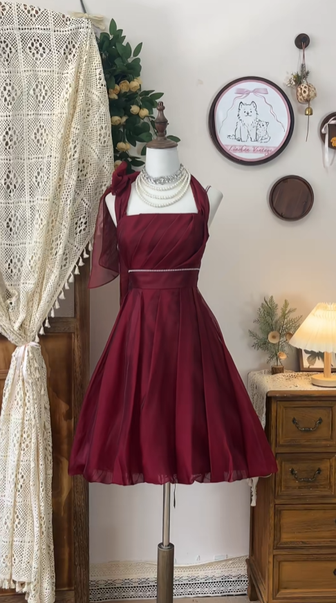 Cute A line Halter Chiffon Burgundy Dance Senior Short Formal Graduation Inspo Homecoming Dresses N4588
