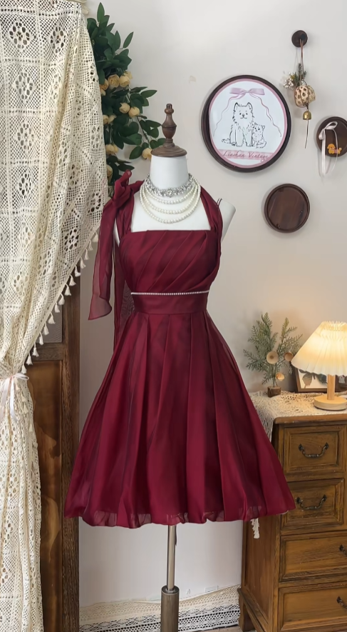 Niedliche A-Linien-Halter Chiffon Weinrot Tanz Senior Kurz Formale Abschlussball Inspo Homecoming Kleider N4588