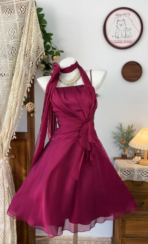 Schlichtes A-Linien Neckholder Ärmelloses Fuchsia Chiffon Tanz Senior Kurze Inspo Formelle Abschlussfeier Inspo Homecoming Kleider N4615