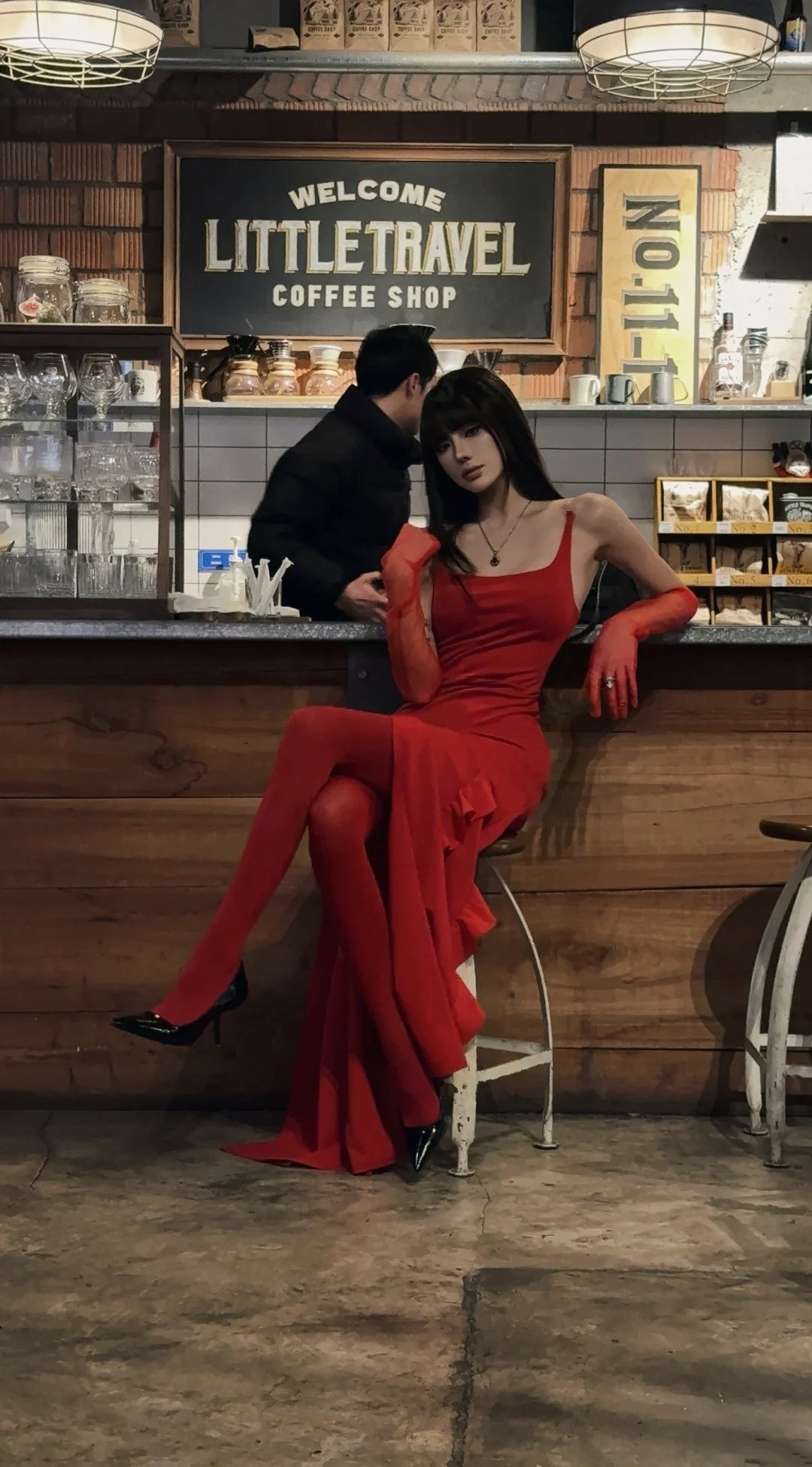 Einzigartiges, trägerloses, leuchtend rotes Meerjungfrauen-Abendkleid mit Schlitz – Inspiration für formelle Abendkleider N462