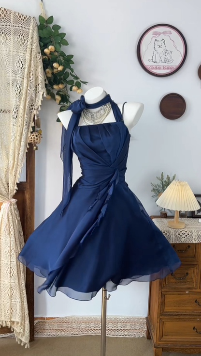 Traumhafte Ballkleider Neckholder Marineblau Chiffon Kurz Mini Abschlussball Abiball Partykleider N4631