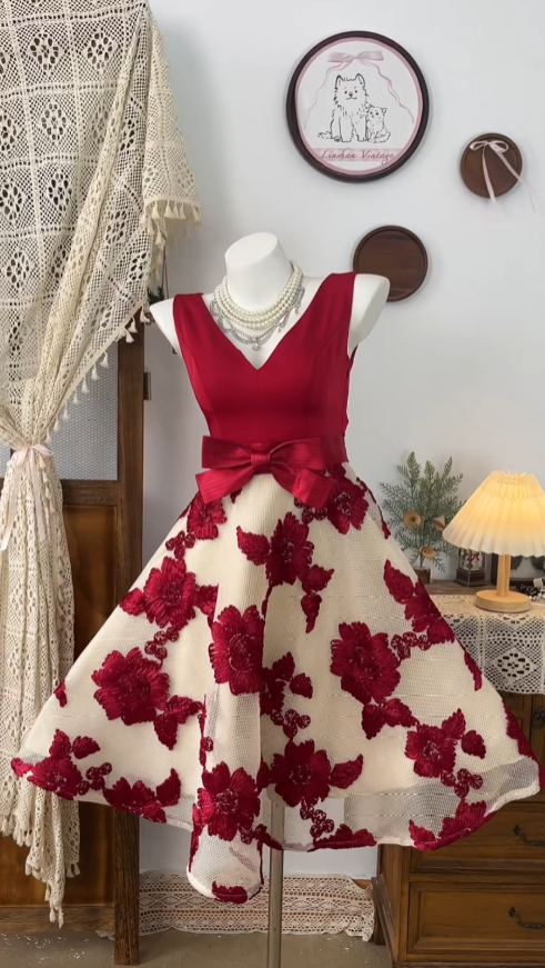 Simple Ball Gowns V Neck Red Dance Senior Short Inspo Formal Graduation Homecoming Dresses N4633