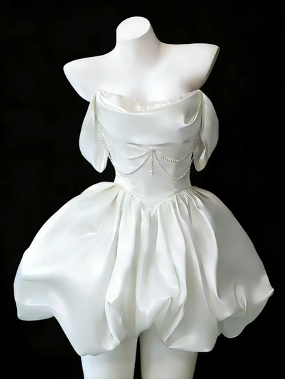 Süße Ballkleider schulterfrei weiß Satin Tanz Abschlussball kurz Inspiration festlich Abschlussfeier Homecoming Kleider N4638