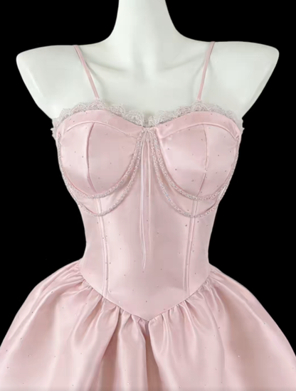 Hübsches Ballkleid Spaghettiträger Pink Satin Spitze Mini Senior Kurzes Abschlussball High School Homecoming Kleider N4643