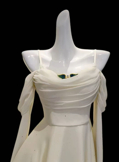 Hübsches A-Linien-Spaghettiträger-Kleid aus leicht gelbem Chiffon, Inspiration für Abschlussfeiern der Oberstufe, kurze Heimkehrkleider N4668