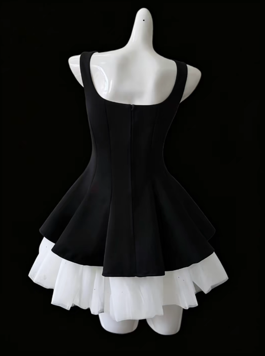 Gorgeous Ball Gown Square Neck Little Black Mini Senior Short Hoco Gown High School Homecoming Dresses N4673