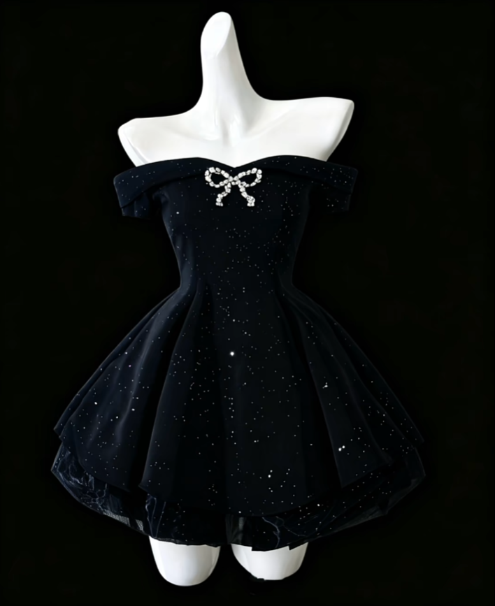 Bescheidenes Ballkleid, schulterfrei, schwarzer Samt, Mini, für Oberstufenschüler, kurzes Hoco-Kleid, High School Homecoming Kleider N4690