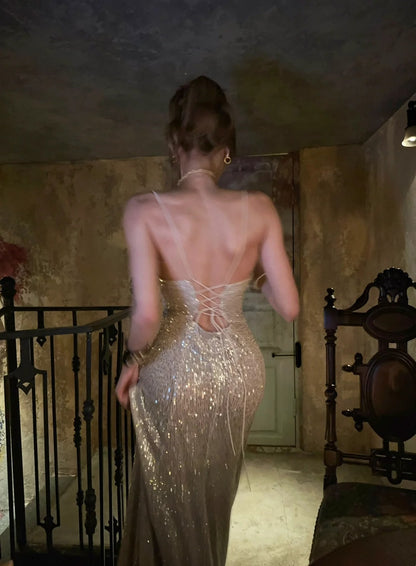Robe de bal longue champagne à fines bretelles et corset lacé, style sirène scintillante, inspiration pour un 18e anniversaire, robe de soirée N472