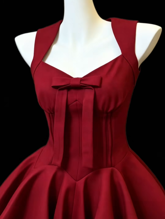 Bescheidenes Ballkleid Sweetheart Burgund Satin Mini Senior Kurzes Hoco Kleid High School Homecoming Kleider N4707