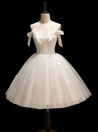 Robe de bal élégante à fines bretelles sans manches, mini-robe de bal de fin d'année blanche, courte, inspirée des aînées, N4724