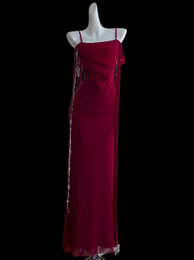 Robes de bal sexy Sirène Bretelles fines Rouge Avec Plis Robe de soirée longue Formelle N4726