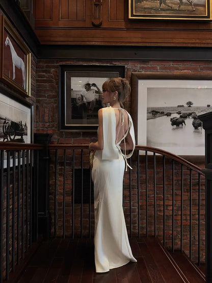 Robe de bal sirène élégante en satin blanc, dos nu, longue, idéale pour un 18e anniversaire ou une soirée formelle (N480)