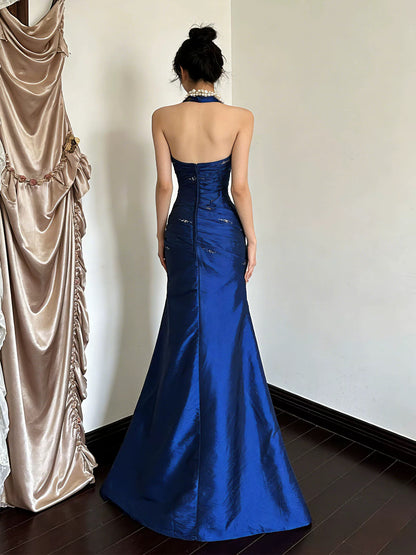 Vintage Neckholder Etuikleid, langes Ballkleid, perlenbesetztes Satinkleid, blaues Abendkleid, ärmelloses Geburtstagskleid N783