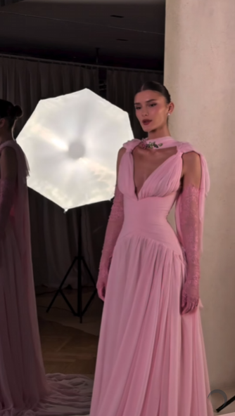 Beautiful A line V Neck Pink Chiffon Party Dresses Prom Dresses Impress Wedding Guest Dress N890