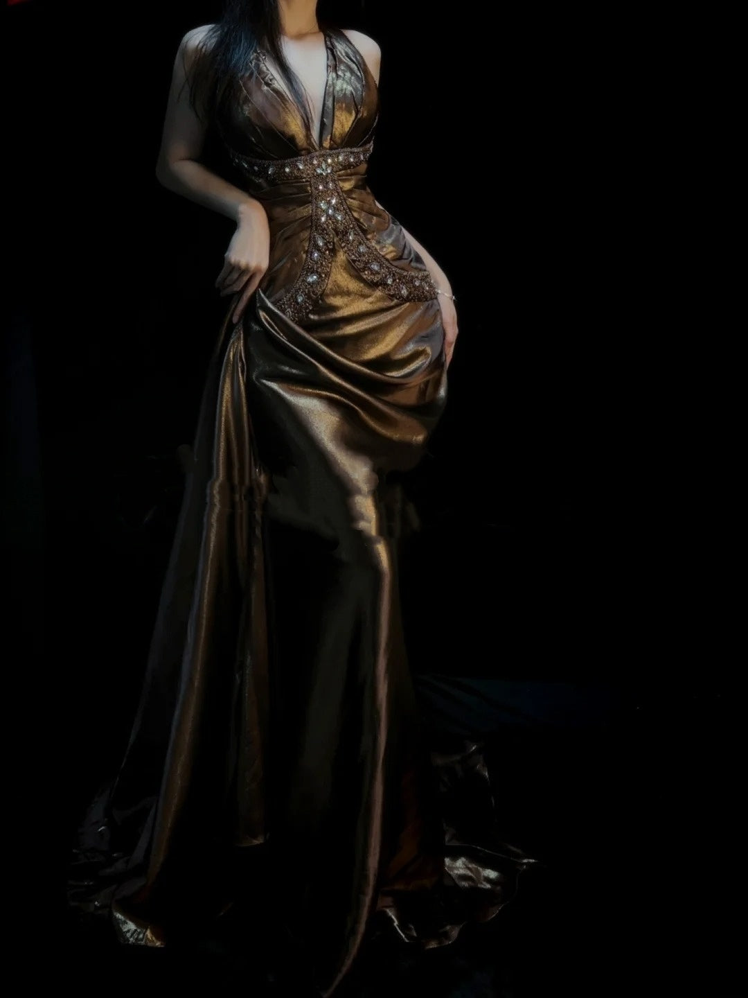 Robe de bal longue vintage sirène dos nu en satin ornée de perles et de pierres précieuses, robe de soirée, tenue pour un 18e anniversaire, robe de remise de diplôme N919