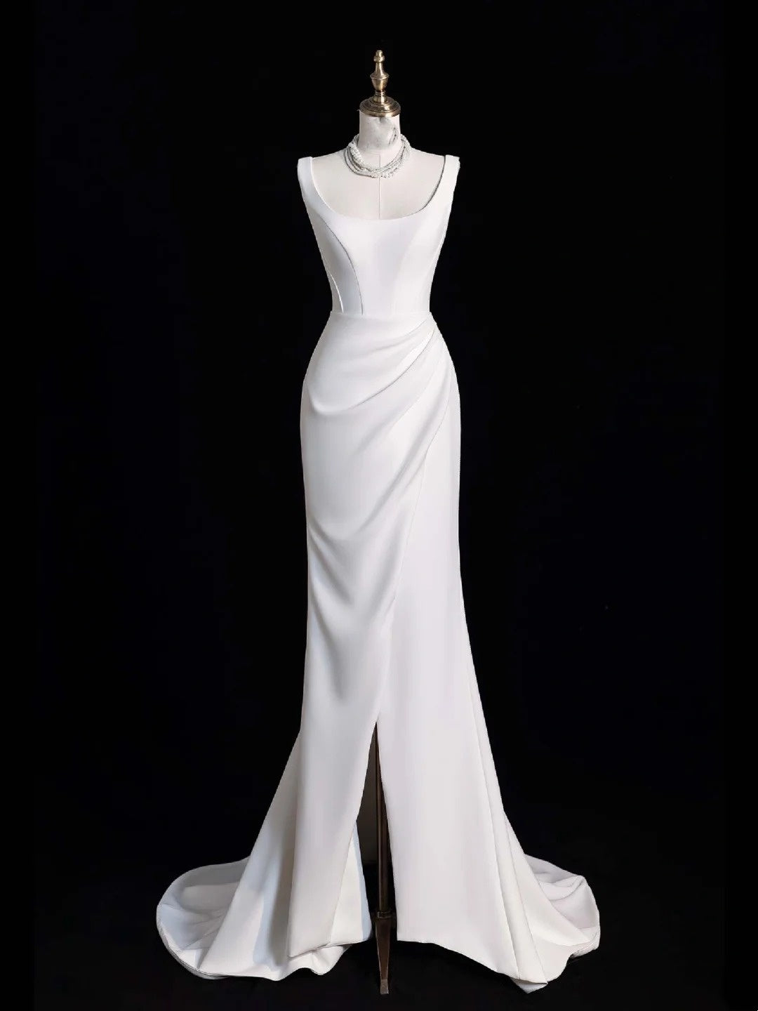 Bezauberndes Meerjungfrauen-Sommerkleid aus Satin mit eckigem Ausschnitt und Schlitz, langes märchenhaftes Herbst-Brautkleid N521