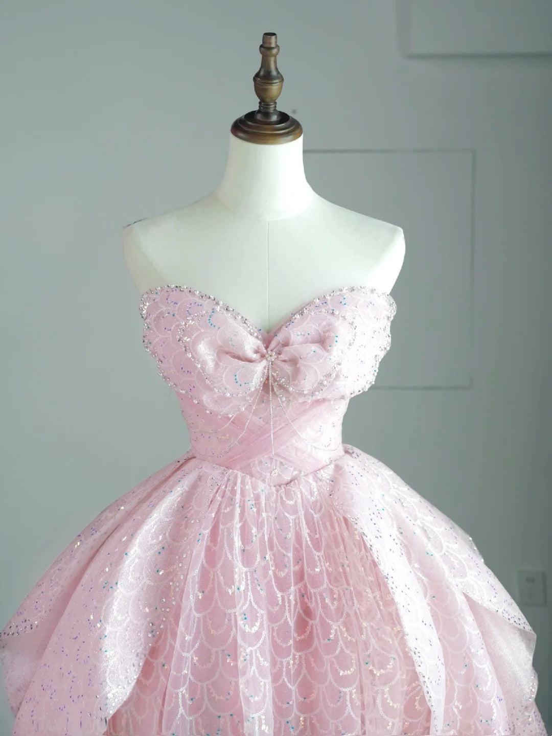 Niedliches Ballkleid mit Herzausschnitt, langes rosa Tüllkleid, Inspiration für Outfits zum 19. Geburtstag, formelles Kleid N528