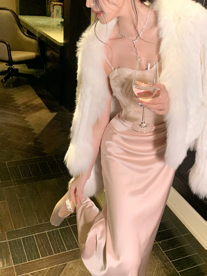 Sexy Meerjungfrauen-Abendkleid mit Spaghettiträgern aus rosa Satin, auch als Hochzeitsgastkleid oder Outfit zum 20. Geburtstag geeignet (AB2464)