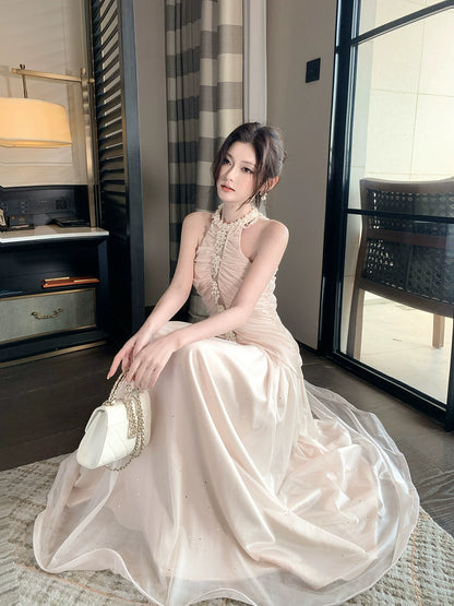 Robe de bal longue sirène élégante en mousseline rose, dos nu, plissée et sans manches, idéale pour une soirée d'anniversaire ou un 16e anniversaire (AB2438)
