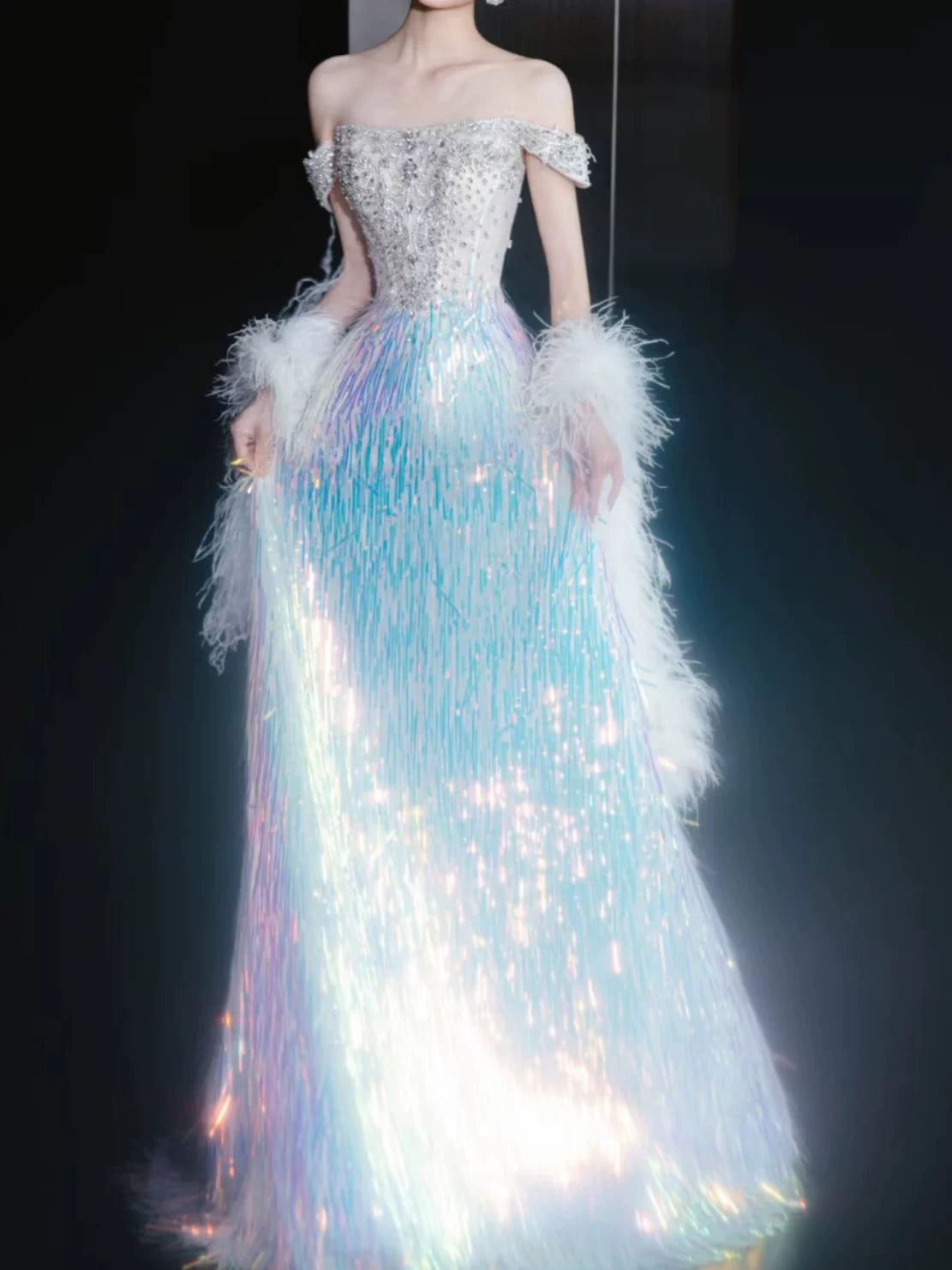 Robe de bal pailletée à épaules dénudées, sequins bleus, inspiration robe de soirée longue pour un 20e anniversaire AB2339