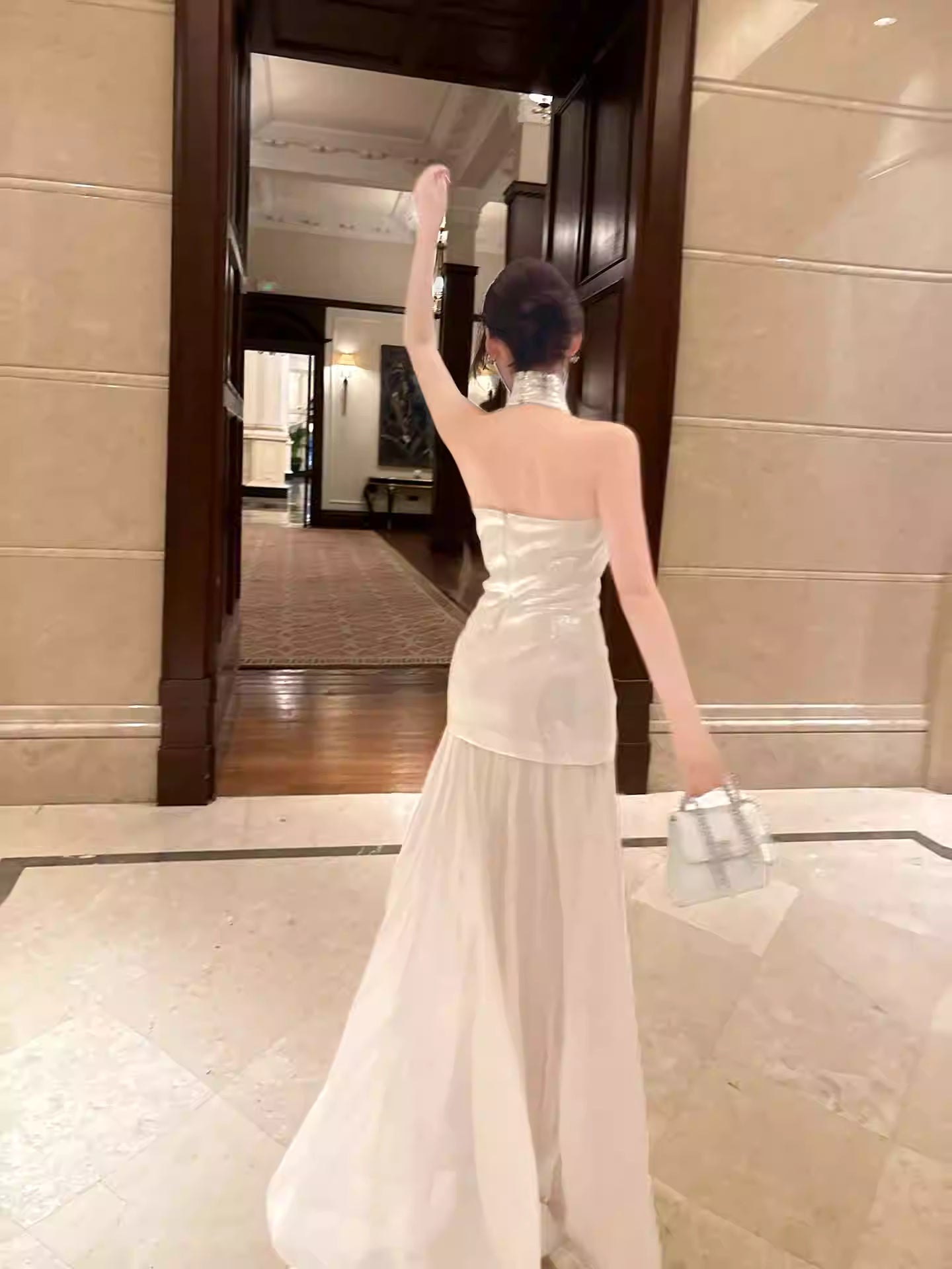 Elegantes Meerjungfrauen-Halterkleid in Elfenbein, knöchellang, für Abschlussball, 17. Geburtstag, Party, AB2484